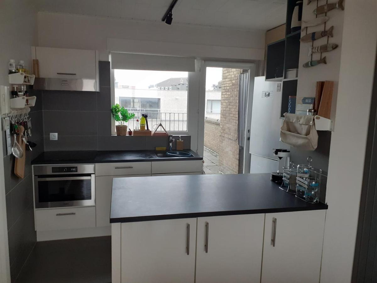 Gezellig Centraal Gelegen Penthouse Oostende Apartment ภายนอก รูปภาพ